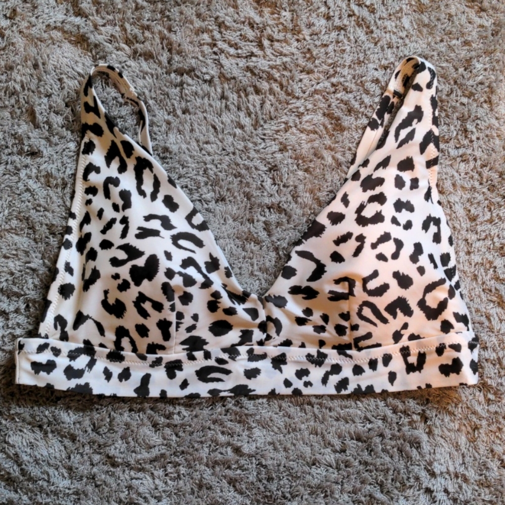 American Eagle Triangle Top